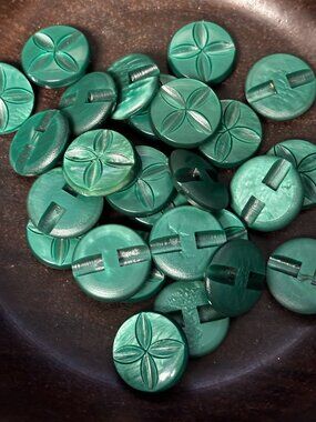 Vintage Green Lucite Buttons Carved Floral Clover Design Mid Century Set 8 1/2"